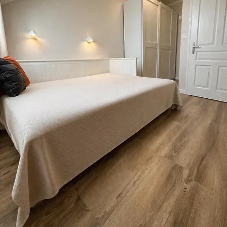 New 4 - Self Check In, Free Parking Apartamento