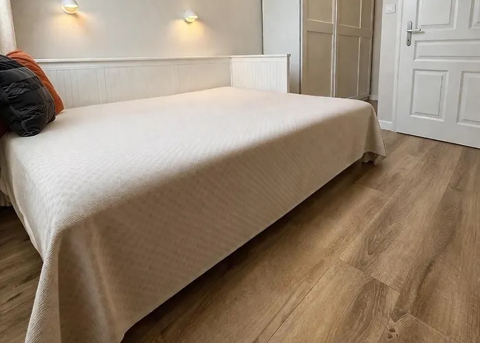 New 4 - Self Check In, Free Parking Apartamento